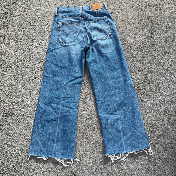 LEVI'S BIG E WEDGIE WIDE LEG ALTERED RAW HEM HIGH WAISTED BLUE JEANS -W 25 L 27 - Picture 5 of 12